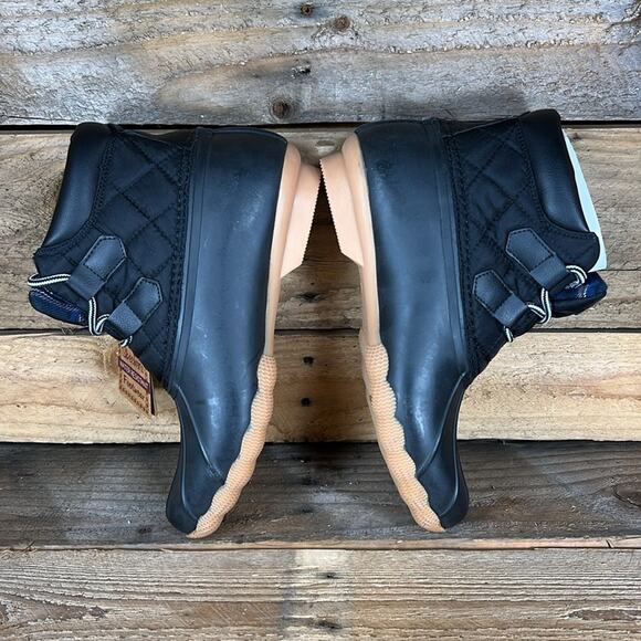 Skechers Women's Pond-Lil Puddles-Mid Quilted Lace Up Duck Boot - Black - 7 NIB - Picture 6 of 8